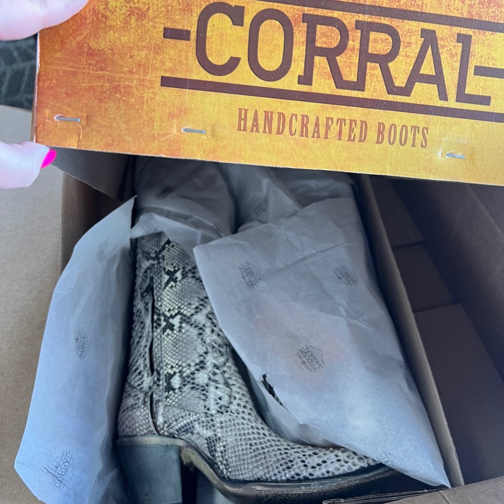 Python Womens Snip Toe Cowgirl Boots
